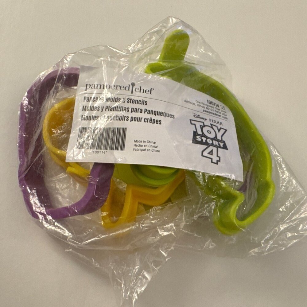 NEW Pampered Chef Toy Story 4 Pancake Molds & Stencils J39
